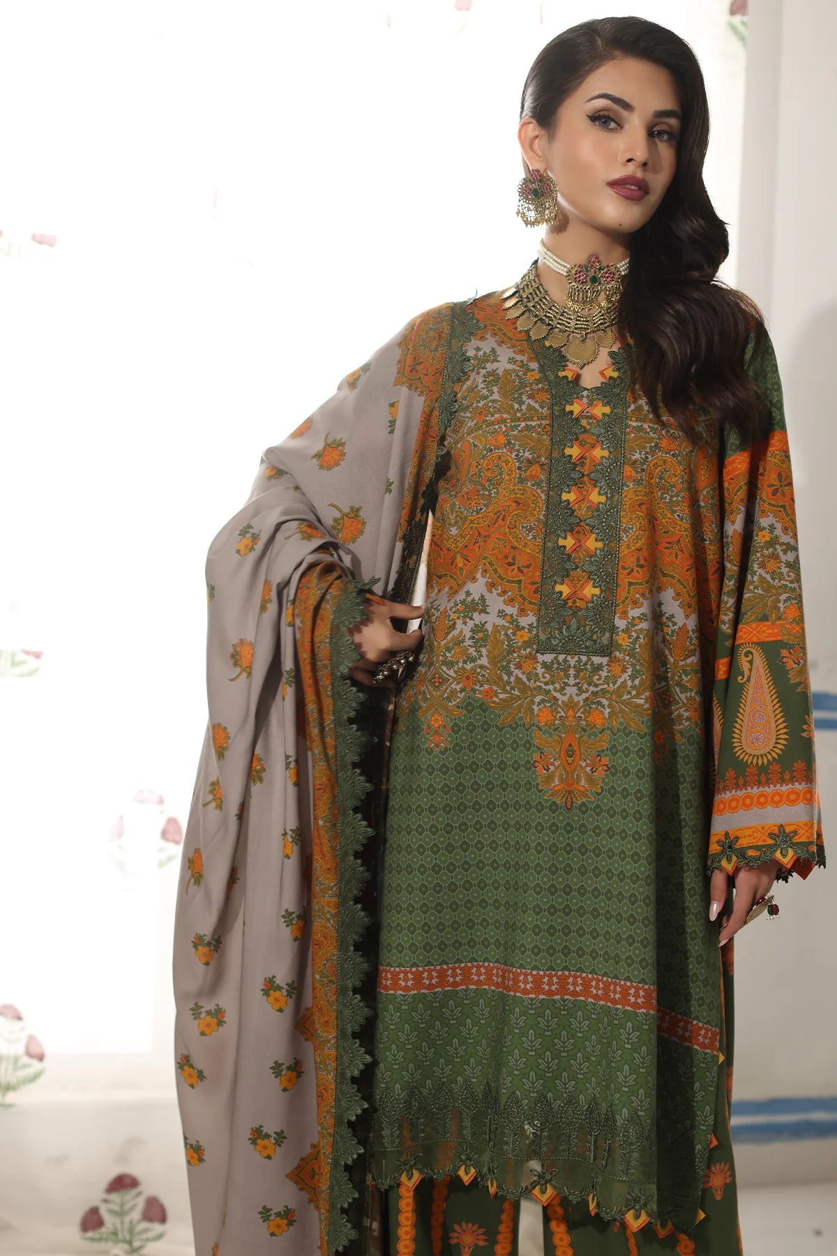 Pakistani Suits 3-Pc Embroidered Linen Shawl Suit Collection CVW4-08 Al Libaas