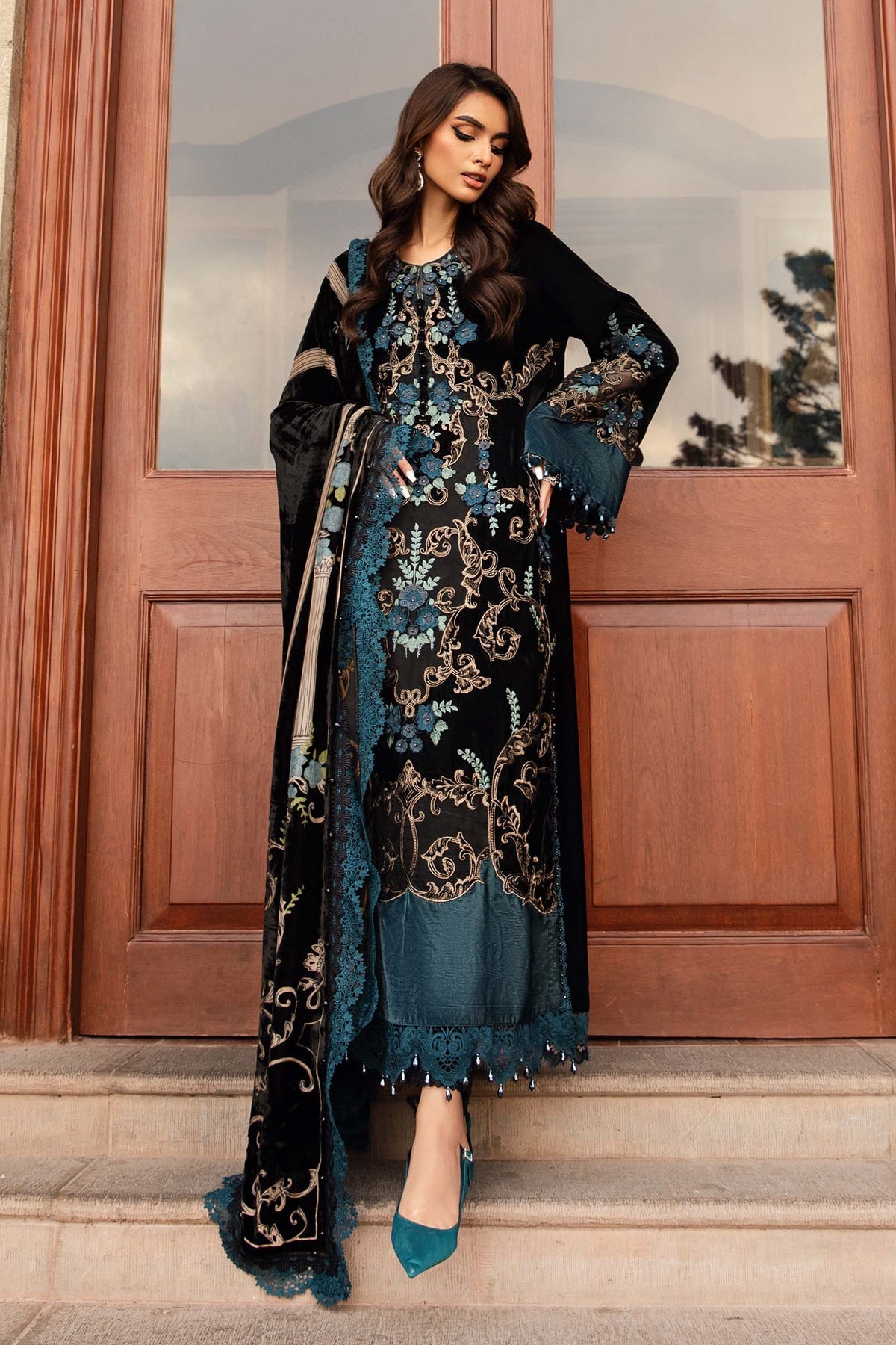 Pakistani Suits 3 Piece Unstitched Embroidered Velvet Suit | DL-1208 Al Libaas