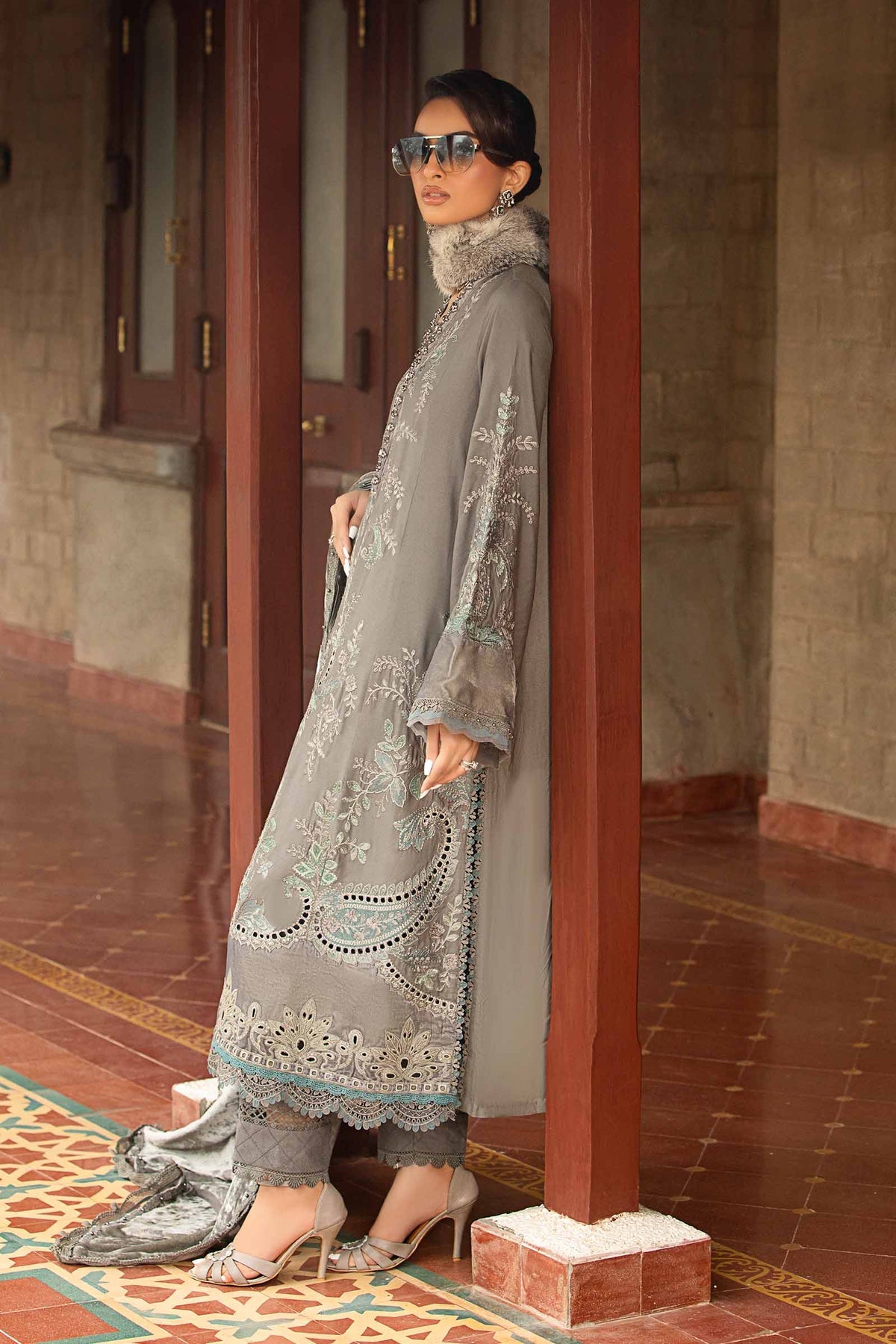 Pakistani Suits 3 Piece Unstitched Embroidered Velvet Suit | DL-1209 Al Libaas