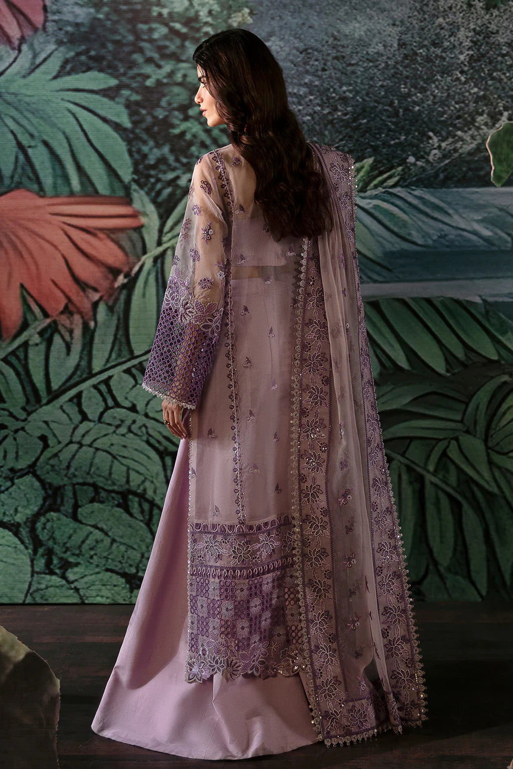 Pakistani Suits HELEN Al Libaas