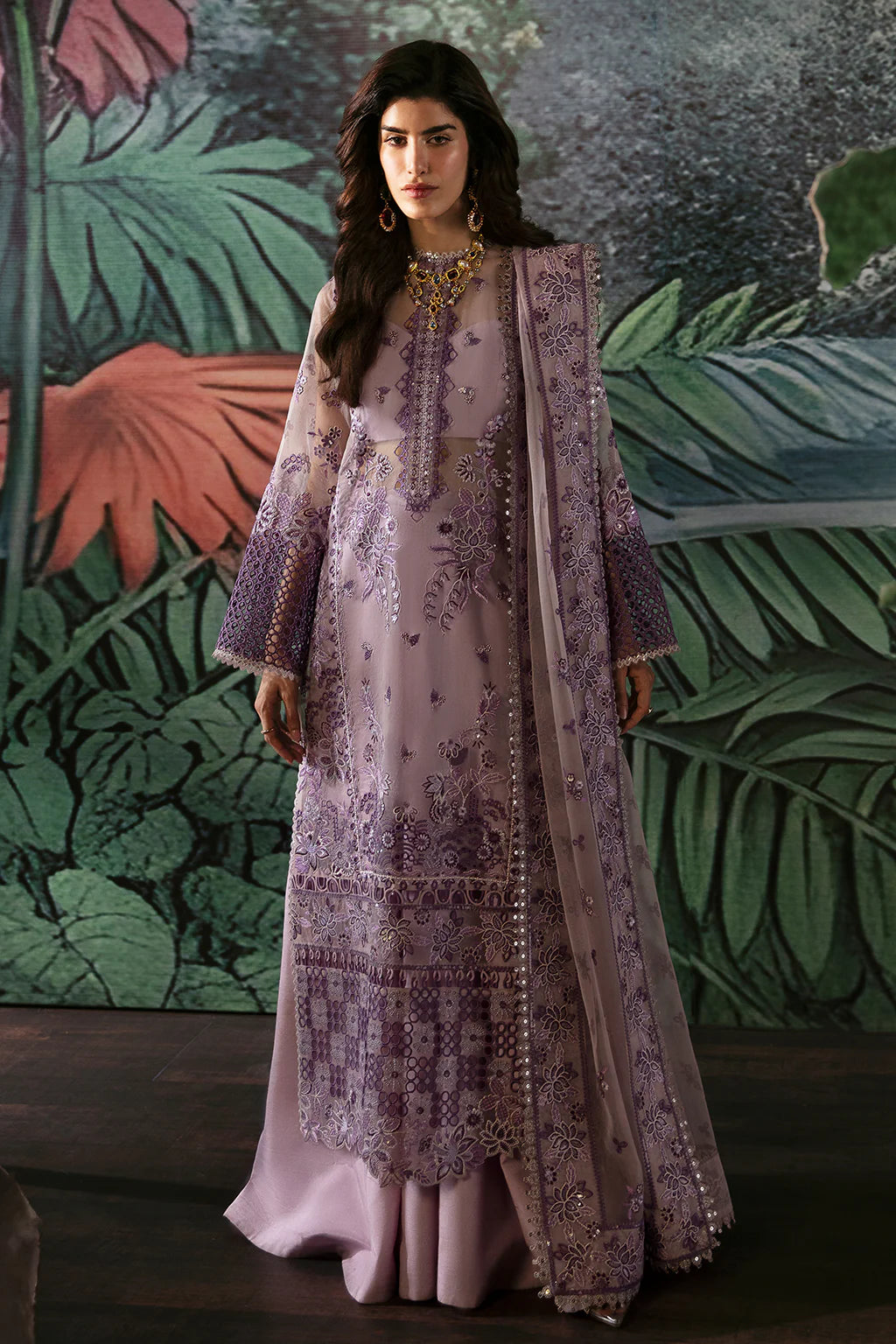 Pakistani Suits HELEN Al Libaas